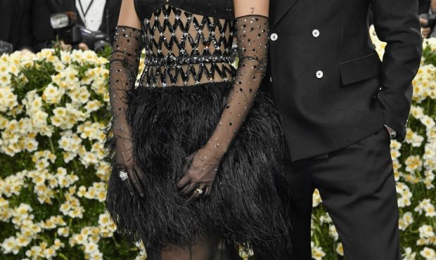 بزرگترین شب سال مد اینجا است. در اینجا نحوه تماشای آن آورده شده است